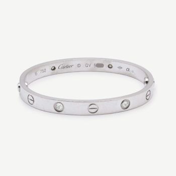 Second Hand Jewellery: Love Cartier bracelet, White Gold, Diamonds - Authenticated. - Love de Cartier bracelet with or without diamonds