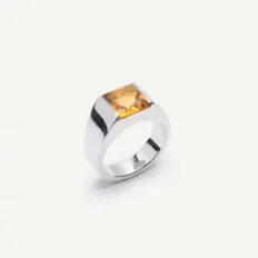 Pre-owned Tank MM Cartier ring : Authenticated jewel