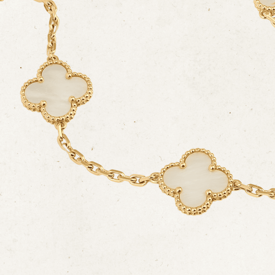 Vintage Alhambra Van Cleef & Arpels bracelet : Authenticated Jewel