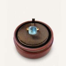 Bague Nudo Maxi Topaze Bleu Ciel Pomellato d'occasion : Bijou authentifié