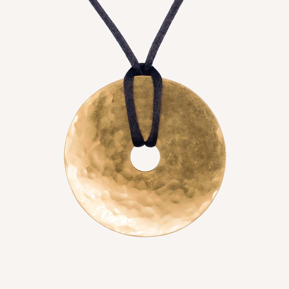 Authenticated second-hand Pi Dinh Van pendant