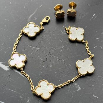 Bracelet Vintage Alhambra 5 motifs Van Cleef & Arpels d'occasion : Bijou authentifié
