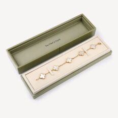 Bracelet Vintage Alhambra 5 motifs Van Cleef & Arpels d'occasion : Bijou authentifié