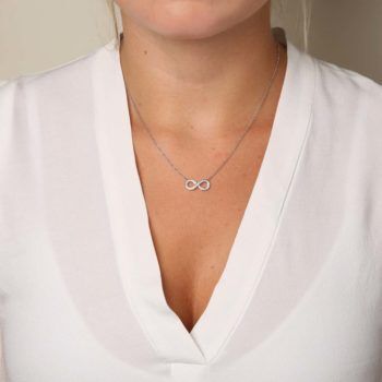 Tiffany pendant worn