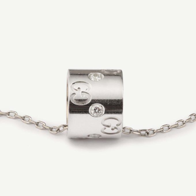 Authenticated pre-owned Icon Gucci pendant