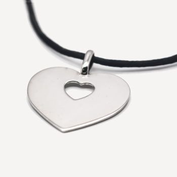 Authentic second hand Poiray Secret Heart pendant