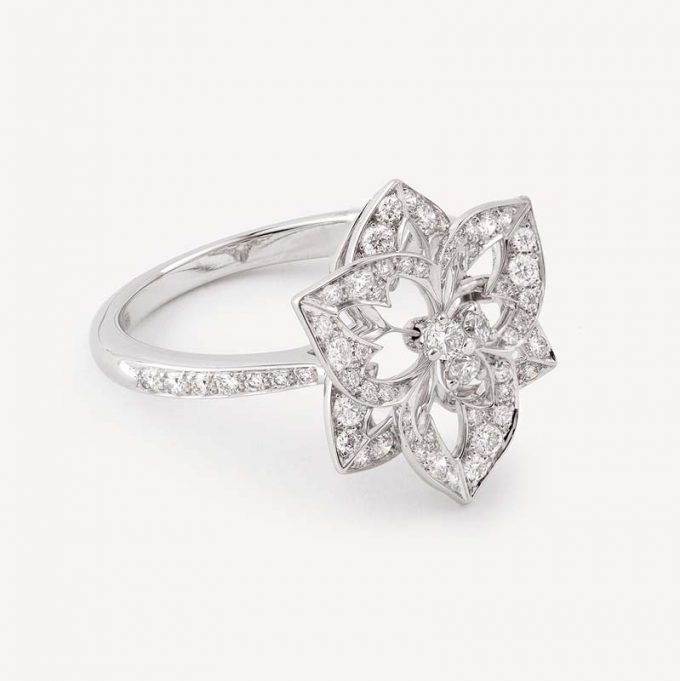 Ring Pensées de diamants Boucheron second hand authenticated - diamond jewellery selection