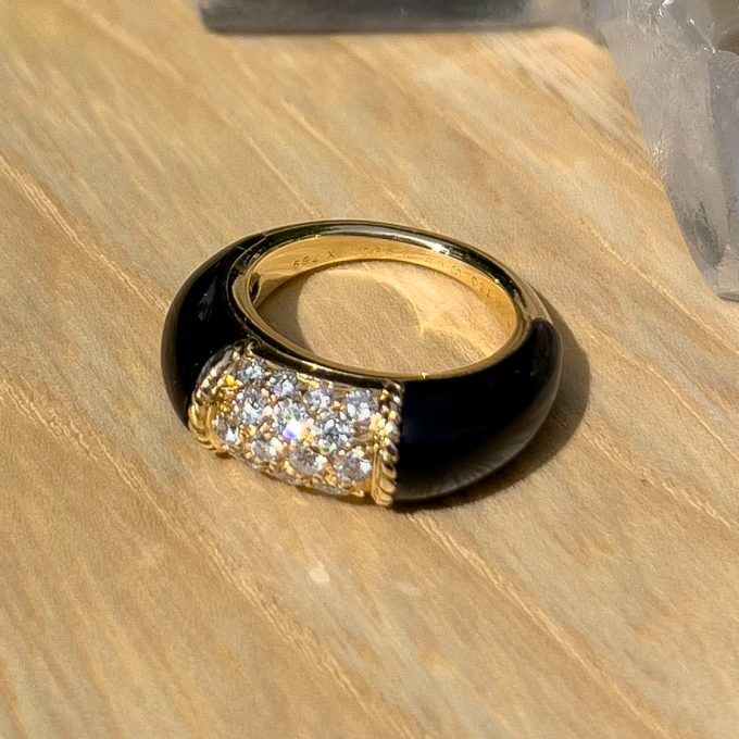 Pre-owned Philippine Van Cleef & Arpels ring: Authenticated Jewel