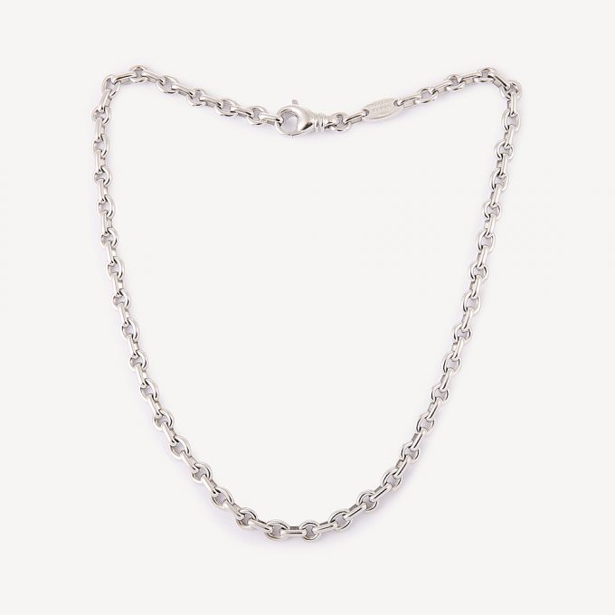 Second hand Chaumet Ovronde chain : Authentic jewel