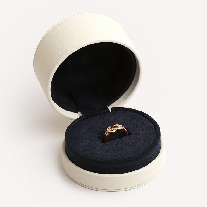 Chance Infinie Fred ring : Authenticated jewel